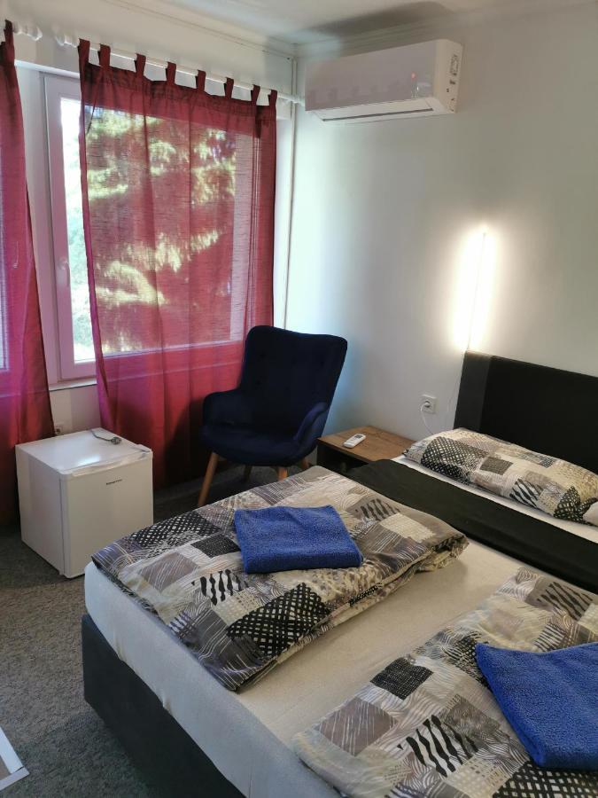 Thomas Panzio Bed & Breakfast Balatonfured Ngoại thất bức ảnh